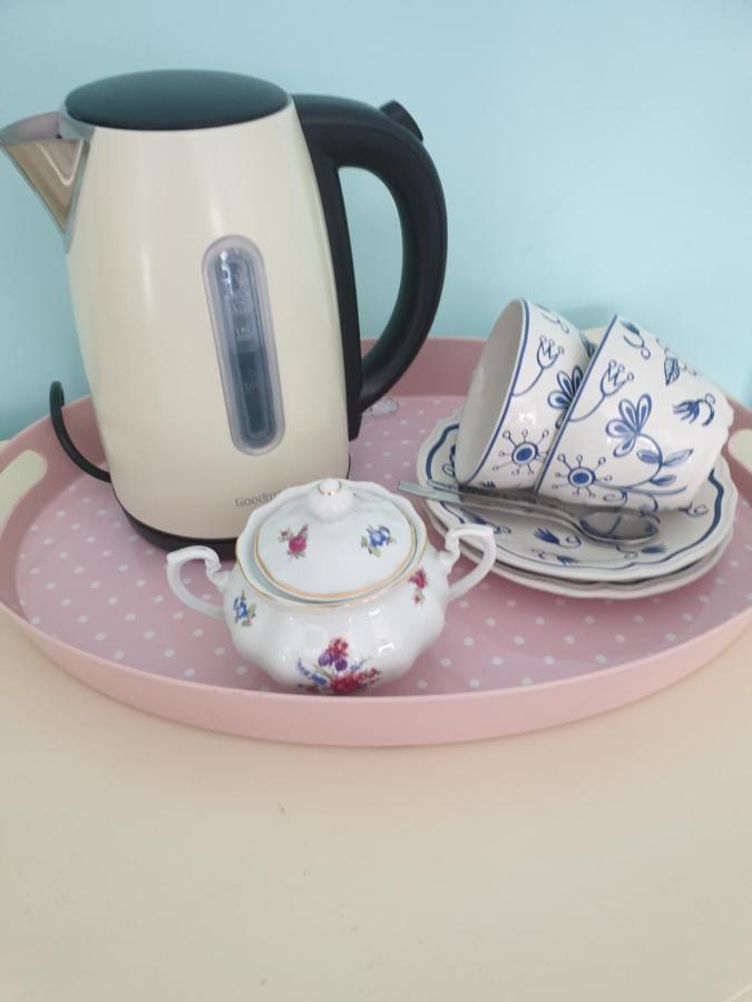 Judy'S B&B Private Home Cardiff Bagian luar foto